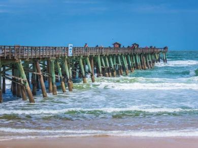 Partial Ocean View Indian Shores Vacation Condo Sleeps 6